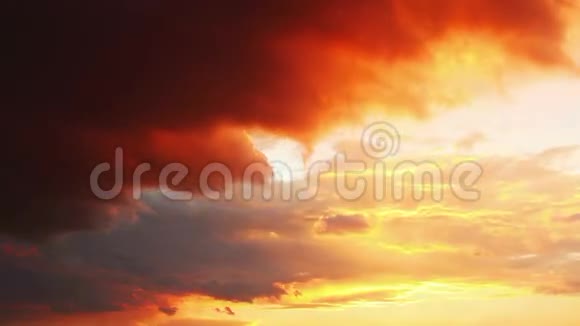 橙色红色日落时间流逝只有天空视频的预览图