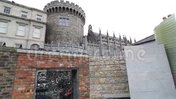都柏林城堡的嘉达纪念花园视频的预览图