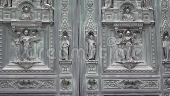 多摩大教堂圣玛丽亚德尔菲奥雷建筑细节视频的预览图
