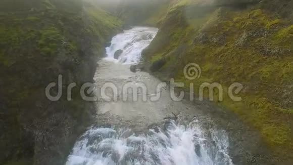 冰岛的Systrastapi瀑布和峡谷视频的预览图