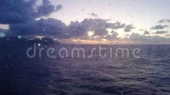 巴勒莫的海上日落视频的预览图