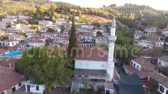 历史白宫锡林斯村伊兹密尔土耳其空中视野无人机射击视频的预览图