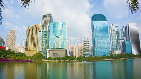 曼谷摩天大楼的景色视频的预览图