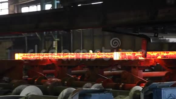 炼钢厂铸铁视频的预览图