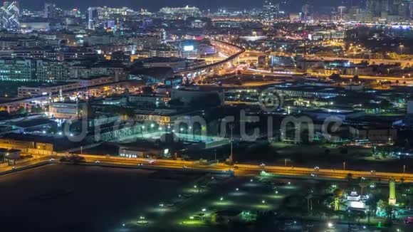 迪拜城市的夜晚节奏视频的预览图