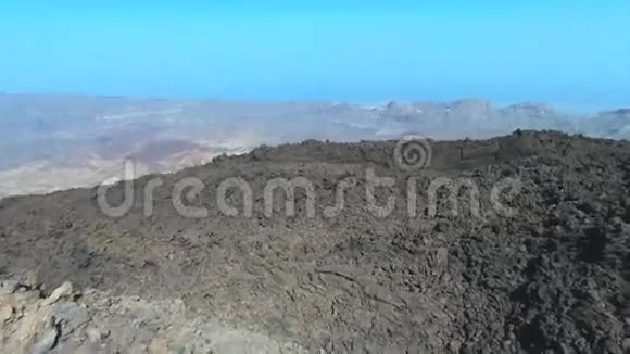 西班牙加那利岛特内里费泰德火山景观的空中镜头视频的预览图