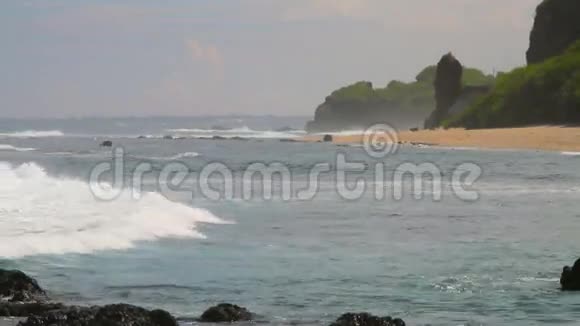 印度洋海岸的波浪团结视频的预览图