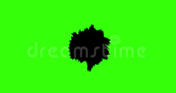 多抽象泼墨颜料刷水平和斜向笔划黑色过渡色键绿色屏幕背景视频的预览图