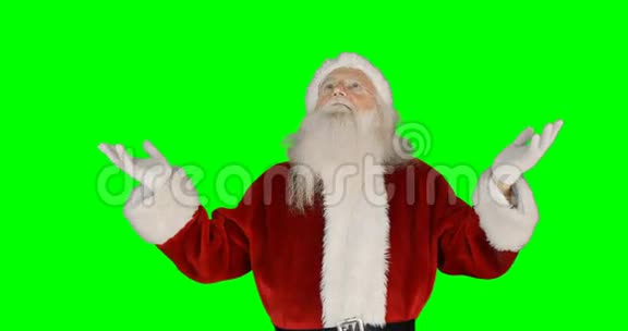 惊讶的圣诞老人做手势视频的预览图