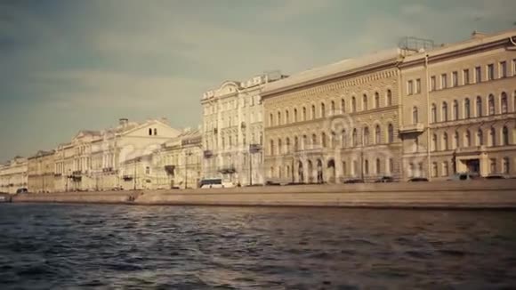 圣彼得堡的河流和运河视频的预览图