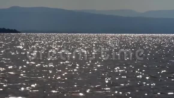 肯尼亚巴林戈湖景观视频的预览图
