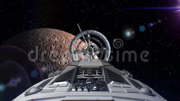 飞船与脉动引擎飞行到太空站门背景水星三维动画纹理视频的预览图