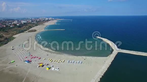 飞越罗马尼亚康斯坦塔海岸视频的预览图