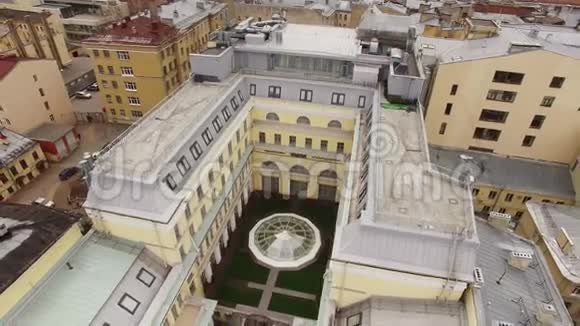 酒店宫殿隐居建筑视频的预览图