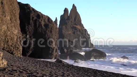 雷尼什法哈拉靠近维克冰岛欧洲视频的预览图