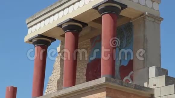 希腊克里特的传奇克诺索斯宫殿红柱画廊视频的预览图