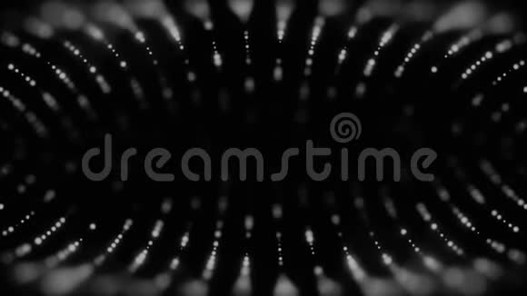 抽象背景与动画的移动闪光粒子成排在黑色背景单色闪闪发光的白色视频的预览图