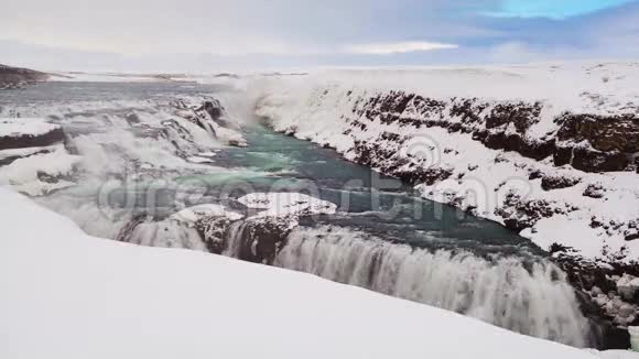 冰岛冰川瀑布的时间流逝视频的预览图