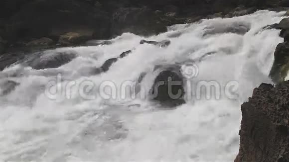 黄果树瀑布附近的白水河视频的预览图