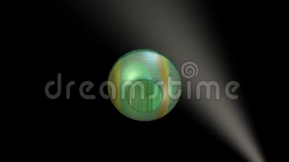 三维物体艺术装饰玻璃与金色和绿色纹理旋转在黑色背景与模糊闪电视频的预览图