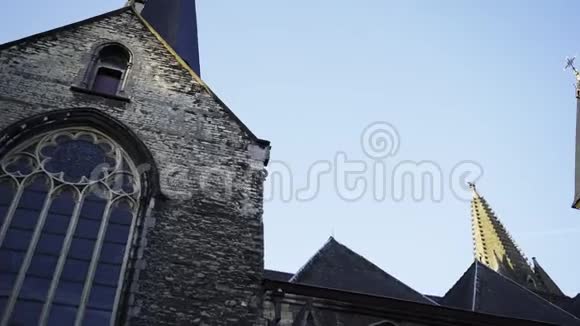 根特的中世纪教堂视频的预览图