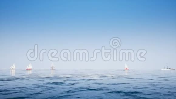 清澈蓝色海洋上的船视频的预览图