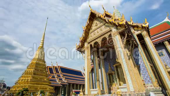 位于曼谷的WatPhraSiRattanaSatsadaram或WatPhrakaew美丽的建筑历史景点世界级视频的预览图
