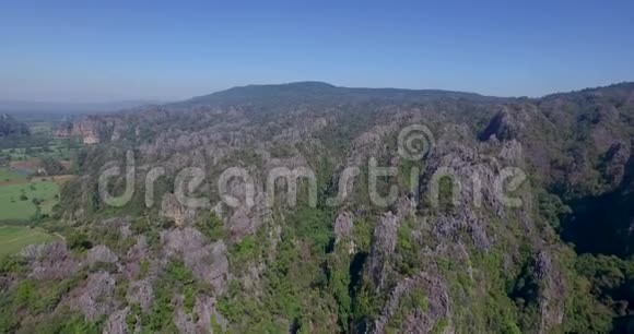 泰国的石灰石山视频的预览图