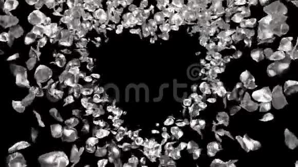 银色金属玫瑰花瓣心形阿尔法通道无缝环4k视频的预览图