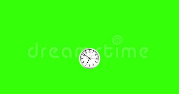 许多时钟显示是时候起床吃早餐了现代白色金属闹钟在色度键绿色屏幕背景视频的预览图