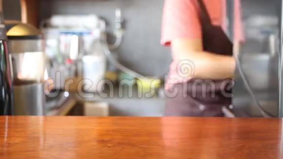 咖啡机浓缩咖啡杯视频的预览图