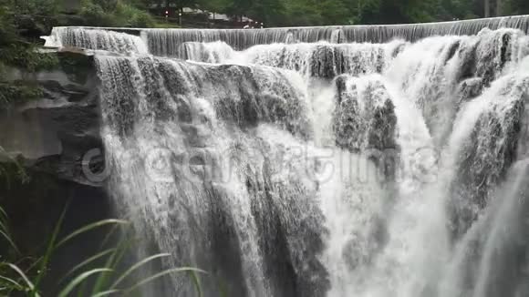 石芬瀑布平西新台北台湾大众旅游景点视频的预览图