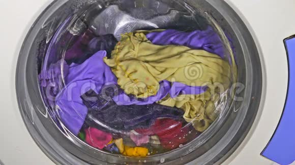 洗衣机纺穿内衣衣视频的预览图