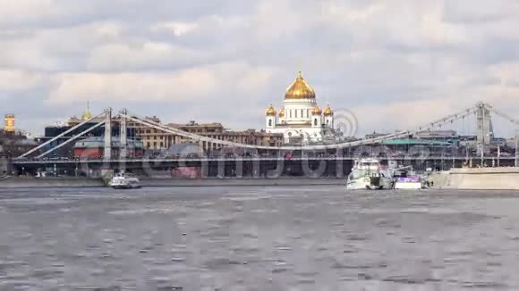 从莫斯科河的救世主大教堂时光流逝视频的预览图