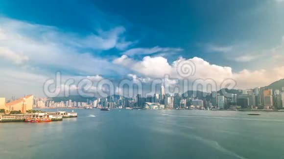 香港港全景城市景观时间推移中区维多利亚港维多利亚峰港岛及视频的预览图