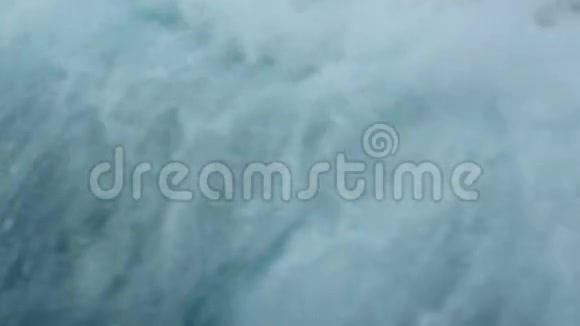 海浪溅水视频的预览图