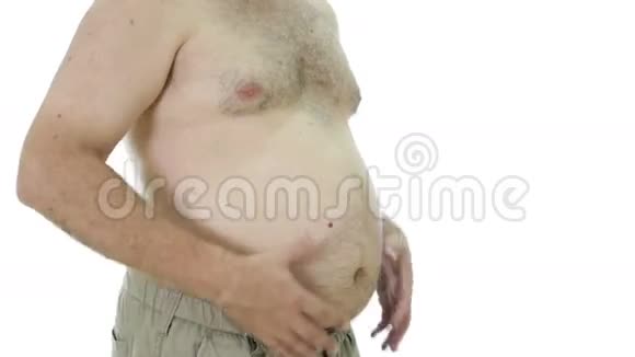 肥胖男子挤压脂肪的胃视频的预览图