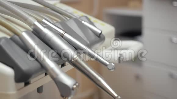 口腔医学仪器在牙医诊所的特写视频的预览图