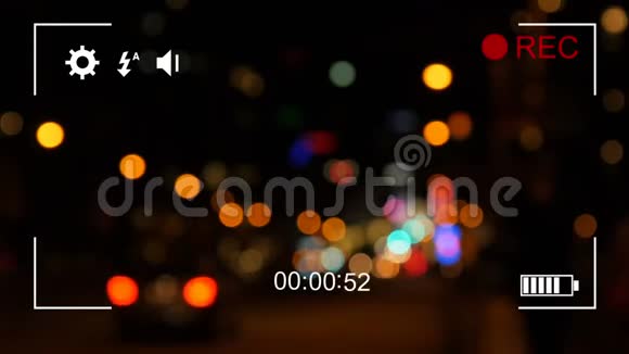 数码相机拍摄夜间交通视频的预览图