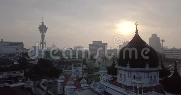 马来西亚AlorSetarKedah在MasjidZahir附近的俯视美景视频的预览图