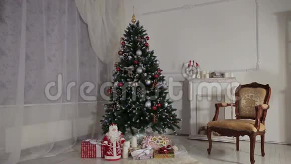 圣诞客厅视频的预览图