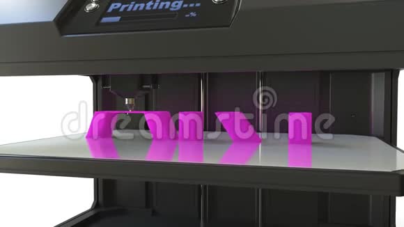 打印粉红色艺术文本与3D打印机延时动画视频的预览图