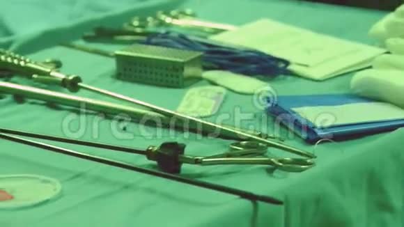 使用医疗机器人进行以色列外科手术的医生视频的预览图