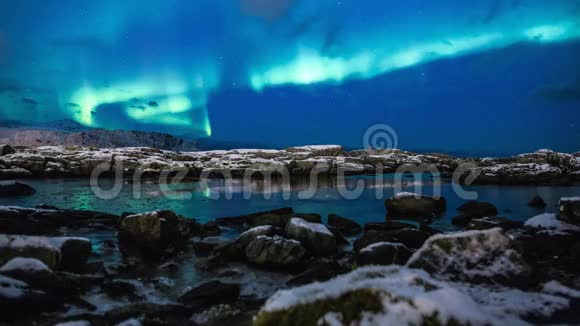 挪威沿海北极光视频的预览图
