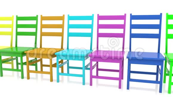 各种颜色的一排椅子视频的预览图