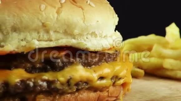 美味的汉堡包视频的预览图