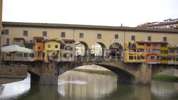 庞特韦奇奥旧桥佛罗伦萨意大利视频的预览图