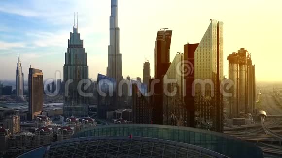 迪拜市中心的天际线视频的预览图