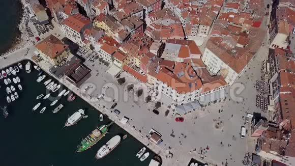 克罗地亚Rovinj的空中全景视频的预览图
