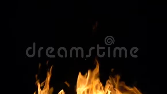 燃烧的火的视频视频的预览图